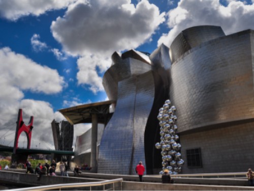 Bilbao en het Guggenheim Bilbao en het Guggenheim