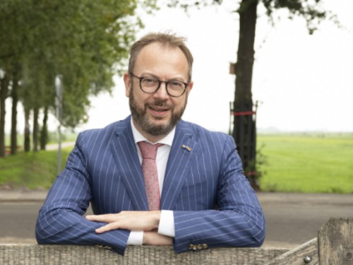 Eemnes: 10 jaar terug & vooruit Eemnes: 10 jaar terug & vooruit