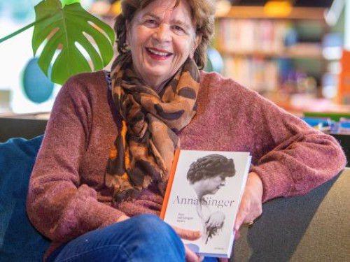 Themacaf&eacute;: Anna Singer, een verborgen leven